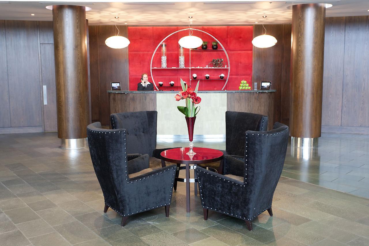ווייברידג' Brooklands Hotel & Spa מראה פנימי תמונה