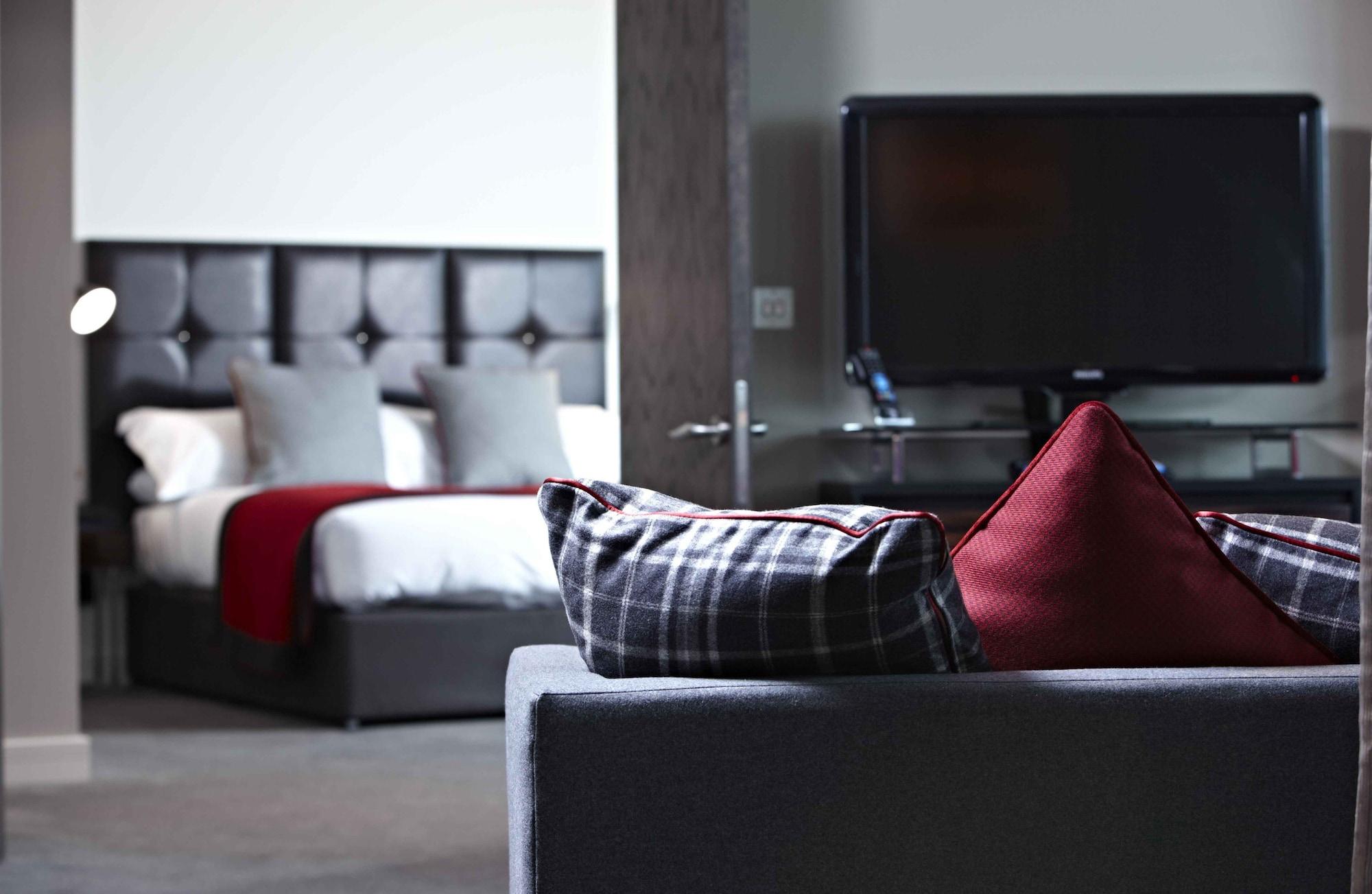 ווייברידג' Brooklands Hotel & Spa מראה חיצוני תמונה