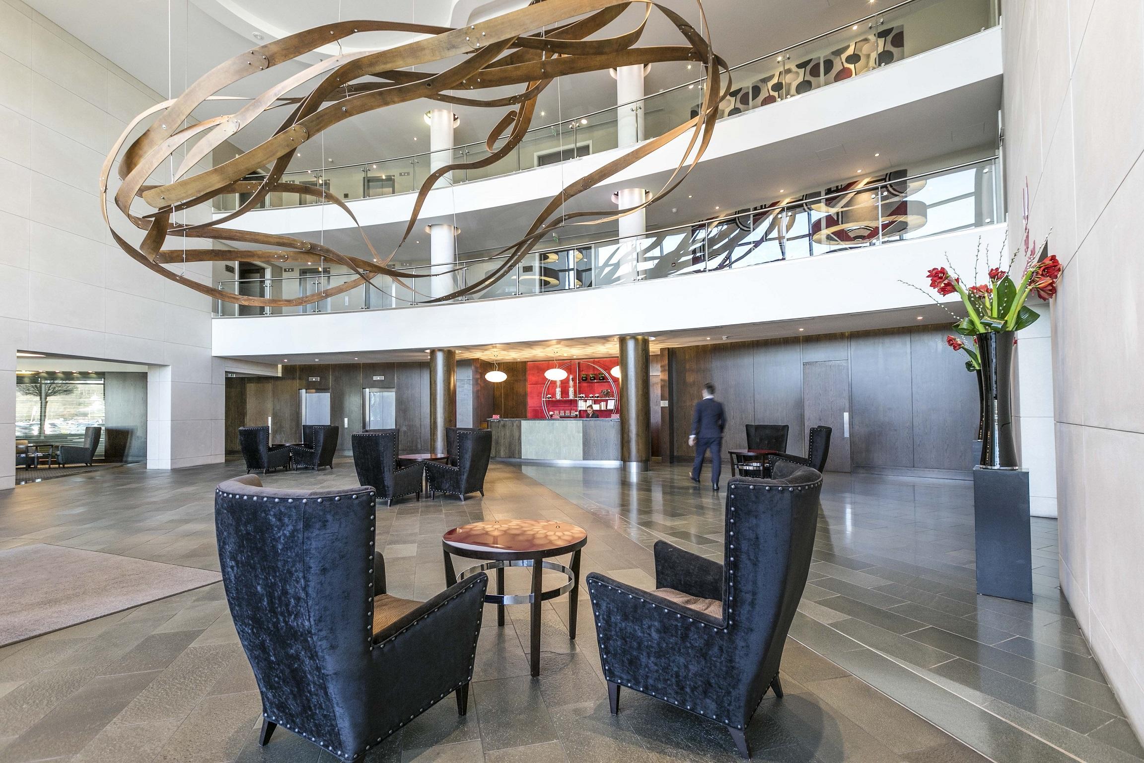 ווייברידג' Brooklands Hotel & Spa מראה חיצוני תמונה