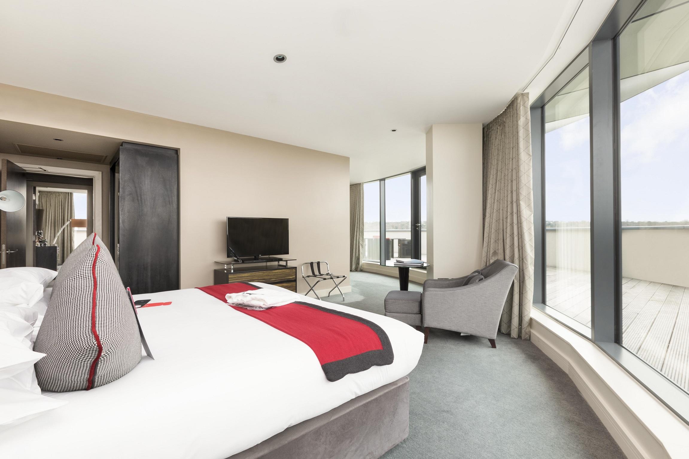 ווייברידג' Brooklands Hotel & Spa מראה חיצוני תמונה
